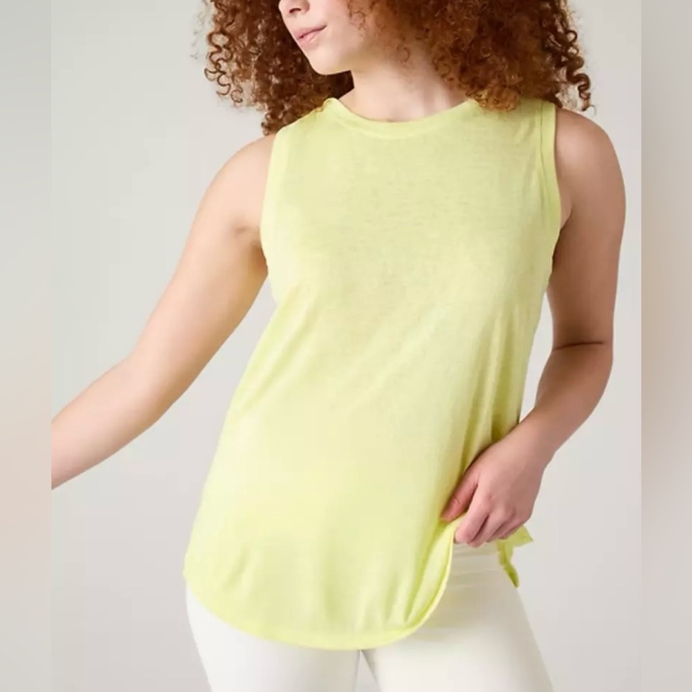 Athleta Womens Breezy Tank Honeysuckle Yellow Size XS